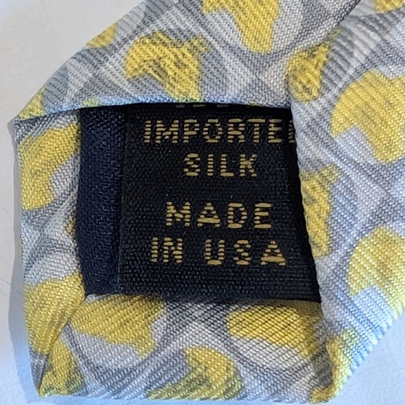 Peter Blair 100% Silk Yellow and Gray Horse head Equestrian Motif Tie - Picture 4 of 5